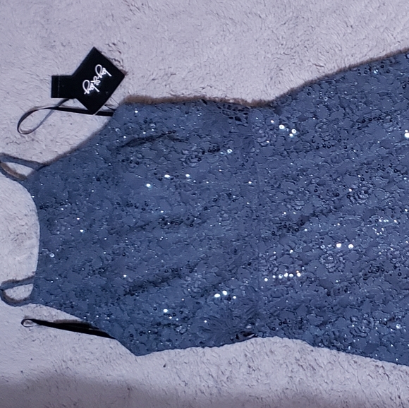 Dresses bundle or separate - Picture 5 of 7